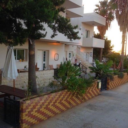 Astrofegia Apartments Near The Sea Ajía Marína Kültér fotó